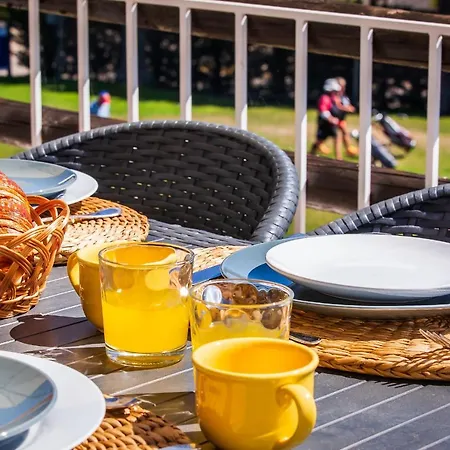 Portes Balaia Golf 公寓 *